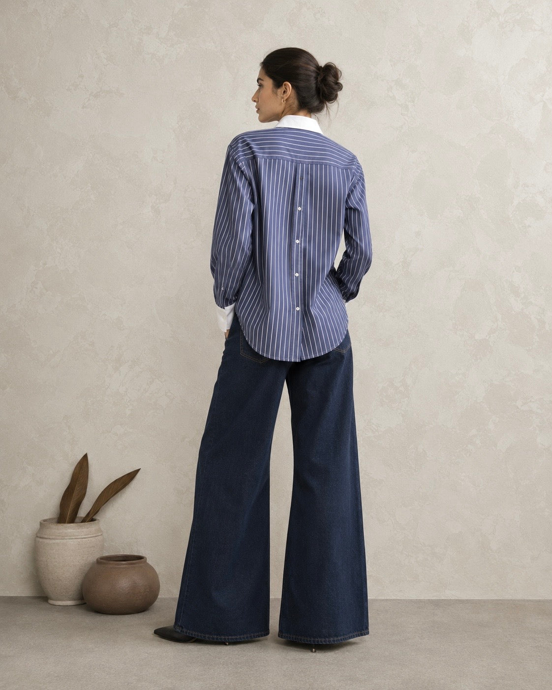 Contrast Reverse Top